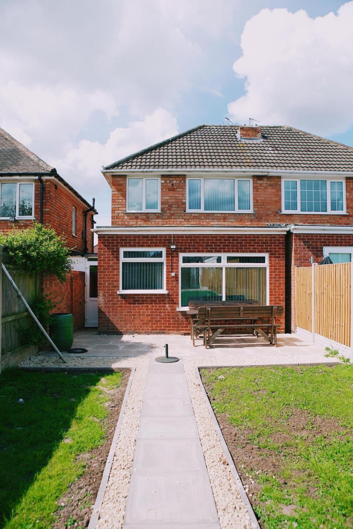 Stylish 3-bed House Nec-jlr-airport-hs2-driveway * Birmingham